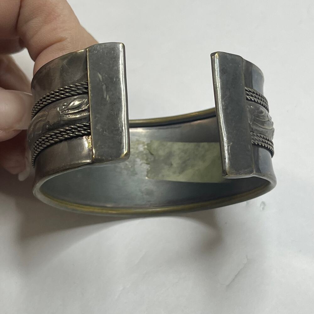 cuff bracelet burnished silver tone vintage or vintage look metallic gray boho - Picture 4 of 9